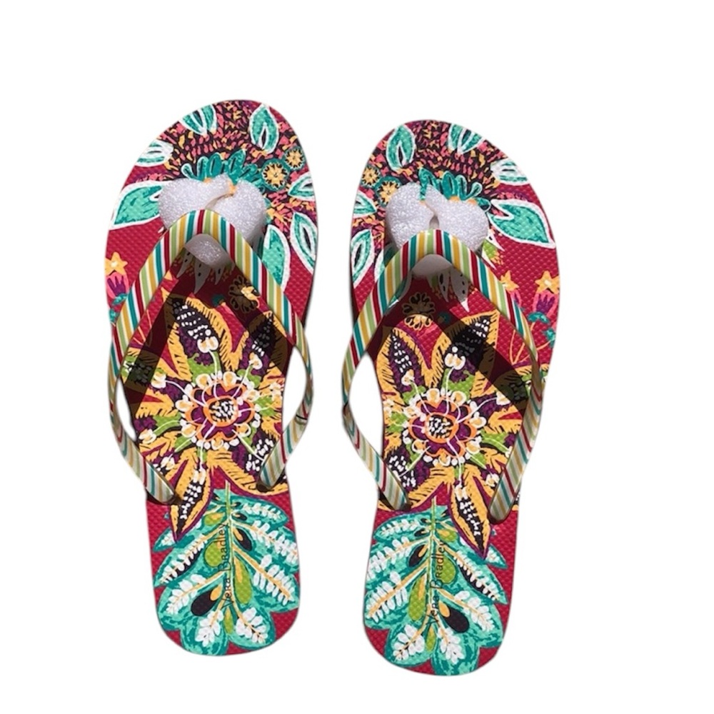 NWT Vera Bradley fun summer Flip Flops Size L 9 10